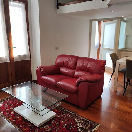 קליארי Marina Apartment City Centre מראה חיצוני תמונה