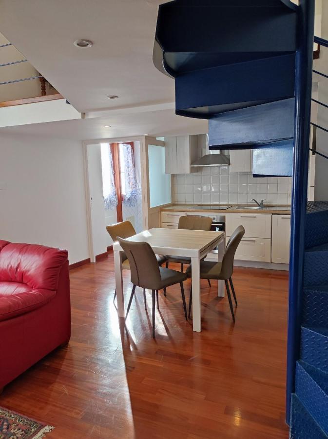 קליארי Marina Apartment City Centre מראה חיצוני תמונה