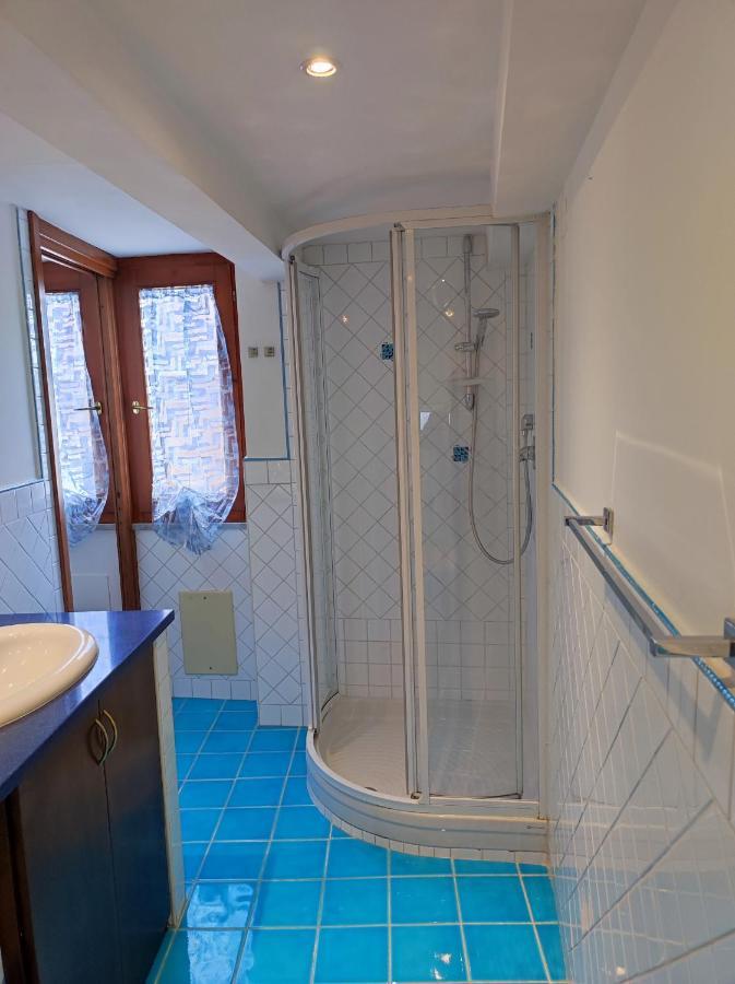 קליארי Marina Apartment City Centre מראה חיצוני תמונה